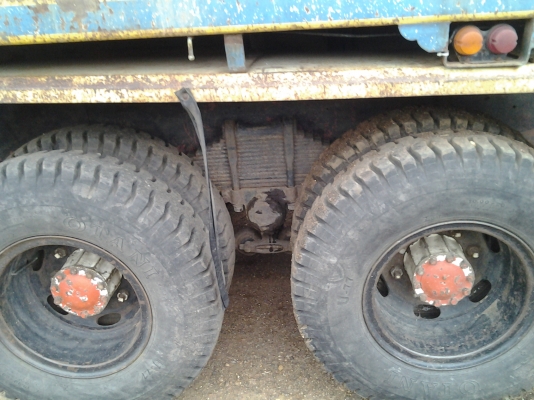 ขาย240นางฟ้า2เพลาดั้มยางสวย1250000