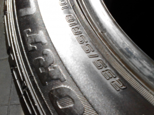 235/55R18 DUNLOP SP SPORT LM-703 ชุด 4 เส้น TEL.081-427-3941