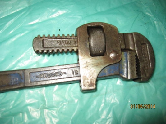 ประแจคอม้า Record Made in England No 12 ประแจคอม้า Record Made in England No 12