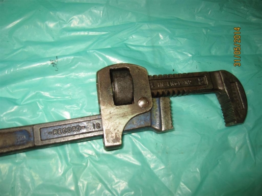 ประแจคอม้า Record Made in England No 12 ประแจคอม้า Record Made in England No 12