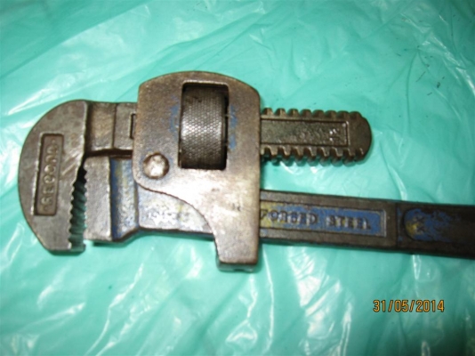 ประแจคอม้า Record Made in England No 12 ประแจคอม้า Record Made in England No 12