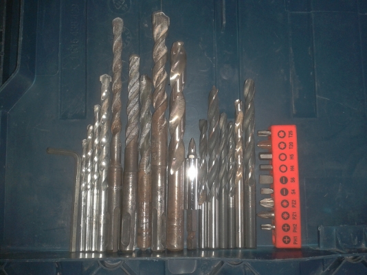 สว่านBosch GBH2-26DFR