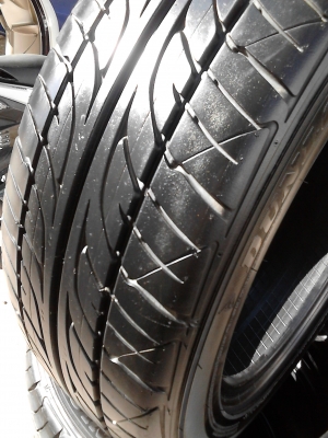 235/55R18 DUNLOP SP SPORT LM 703  มีชุด 4 เส้น TEL.081-427-3941