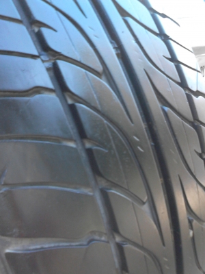 235/55R18 DUNLOP SP SPORT LM 703  มีชุด 4 เส้น TEL.081-427-3941