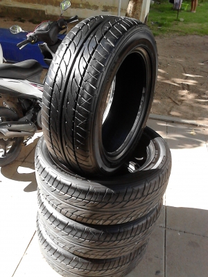 235/55R18 DUNLOP SP SPORT LM 703  มีชุด 4 เส้น TEL.081-427-3941