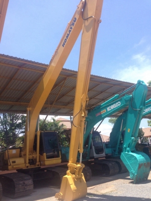 ขายด่วน KOMATSU PC200-7 บูมยาว รถสวยพร้อมใช้