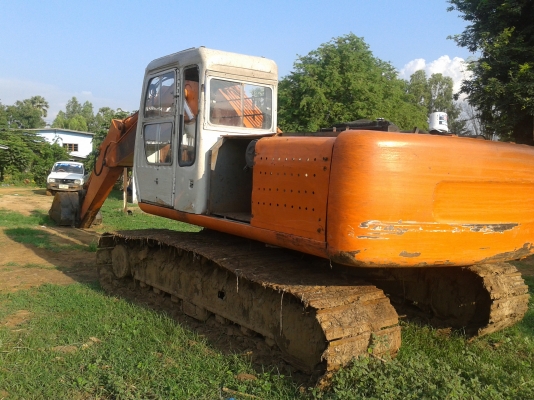 ขายแม็คโครHITASHI EX200-2สภาพพร้อมใช้งาน โซ่สวยช่วงล่างเต็ม เครื่องปั้มดี ไฟฟ้ามีเอกสารเล่มทะเบียน