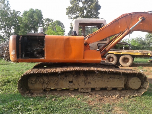 ขายแม็คโครHITASHI EX200-2สภาพพร้อมใช้งาน โซ่สวยช่วงล่างเต็ม เครื่องปั้มดี ไฟฟ้ามีเอกสารเล่มทะเบียน