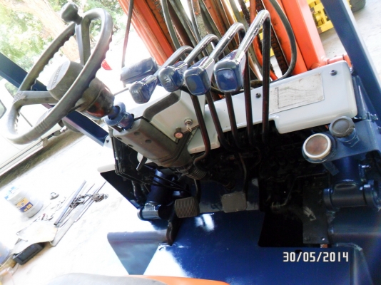 FORKLIFT*TOYOTA*5FD25*เสาฟลูฟรี5.50ม.สไลด์ได้*นำเข้าแท้จากญี่ปุ่นขายด่วนที่โคราช