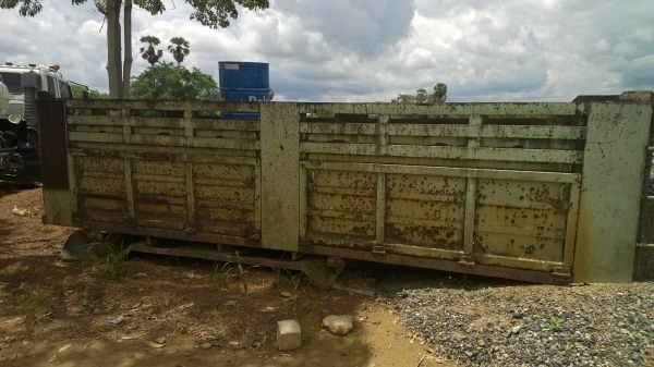 กะบะดั้มสามมิตรยาว6ม. สภาพดี พื้นสวย สีไม่สวย ยกลงจาก ISUZU