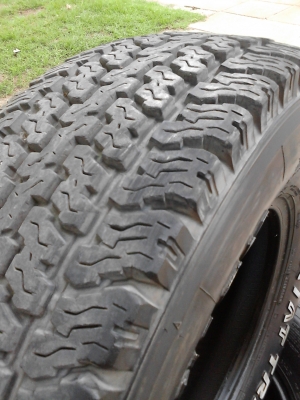 30X9.50R15  FAIKEN-RV LANDAIR / AT TRACTION มี 2 เส้น TEL.081-427-3941