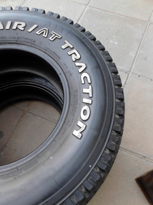 30X9.50R15  FAIKEN-RV LANDAIR / AT TRACTION มี 2 เส้น TEL.081-427-3941