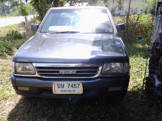 ขายด่วนอิซูซุแค๊ปธันวา38  215000 ยังไม่ได้ขายครับ