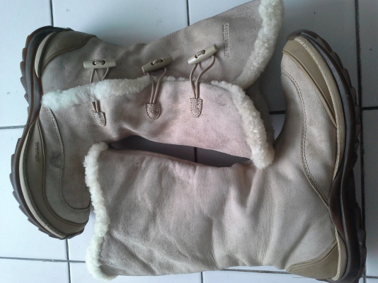 Catterpillar  boot  size 40