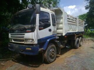 รถอีซุซุ 10 ล้อดั้ม 270 แรงม้า ปี 51  สนใจติดต่อ 081 - 6079515