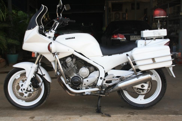 ขาย XJ 600 Diversion รถนำขบวน ทะเบียนแท้ พร้อมโอน รถเก็บงานใหม่ทั้งคัน 79000