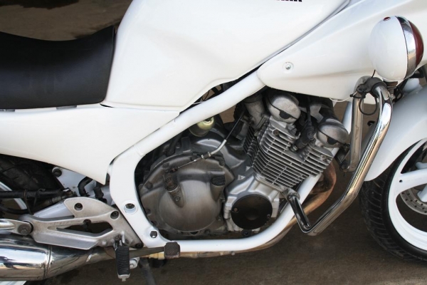 ขาย XJ 600 Diversion รถนำขบวน ทะเบียนแท้ พร้อมโอน รถเก็บงานใหม่ทั้งคัน 79000