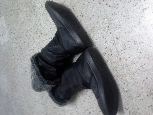 Le`vi boot  size 40.5