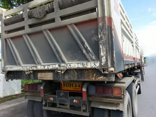 รถฮีโน่ 10 ล้อดั้ม 344 แรงม้า. ปี 53  ( รถวิ่ง 3xx,xxx กม. )   ( ขายแม่ , ลูก )  สนใจติดต่อ  081 - 6079515