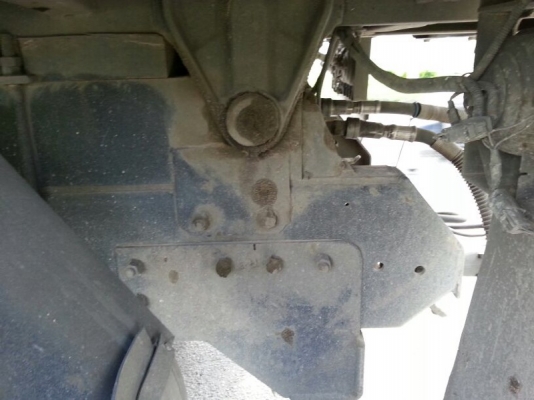 รถฮีโน่ 10 ล้อดั้ม 344 แรงม้า. ปี 53  ( รถวิ่ง 3xx,xxx กม. )   ( ขายแม่ , ลูก )  สนใจติดต่อ  081 - 6079515