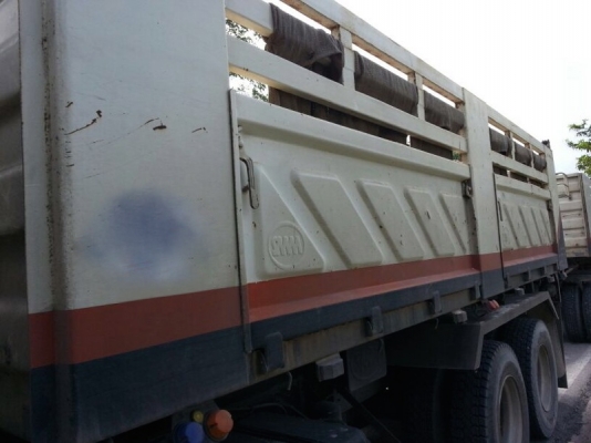 รถฮีโน่ 10 ล้อดั้ม 344 แรงม้า. ปี 53  ( รถวิ่ง 3xx,xxx กม. )   ( ขายแม่ , ลูก )  สนใจติดต่อ  081 - 6079515