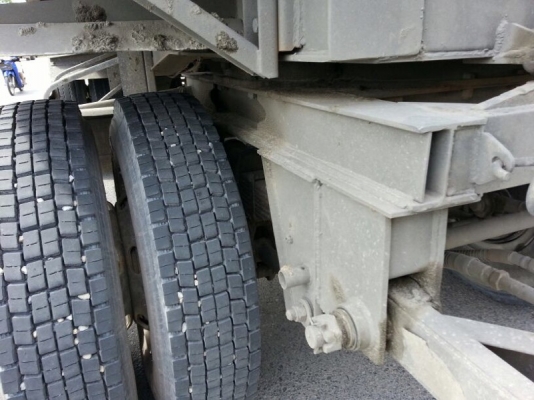 รถฮีโน่ 10 ล้อดั้ม 344 แรงม้า. ปี 53  ( รถวิ่ง 3xx,xxx กม. )   ( ขายแม่ , ลูก )  สนใจติดต่อ  081 - 6079515