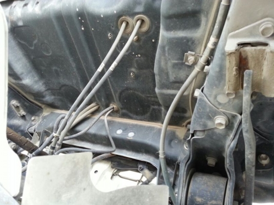 รถฮีโน่ 10 ล้อดั้ม 344 แรงม้า. ปี 53  ( รถวิ่ง 3xx,xxx กม. )   ( ขายแม่ , ลูก )  สนใจติดต่อ  081 - 6079515