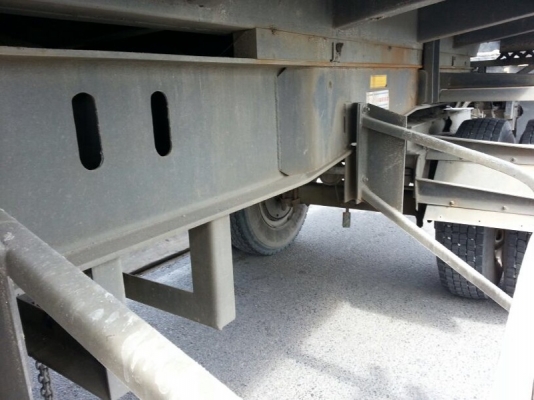 รถฮีโน่ 10 ล้อดั้ม 344 แรงม้า. ปี 53  ( รถวิ่ง 3xx,xxx กม. )   ( ขายแม่ , ลูก )  สนใจติดต่อ  081 - 6079515