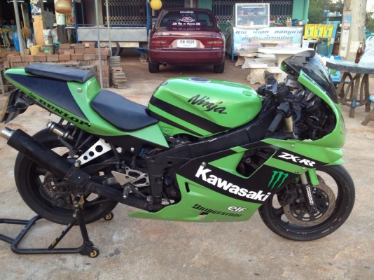 ขาย zxr 400 ปี 92 รถสวย เครื่องดี ระบบไฟสมบูรณ์ ครับ ขาย zxr 400 ปี 92 รถสวย เครื่องดี ระบบไฟสมบูรณ์ ครับ