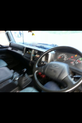 รถฮีโน่ 10 ล้อดั้ม 380 แรงม้า. ปี 54  ( รถวิ่ง 3xx,xxx กม. )  , ( ขายแม่ , ลูก )   สนใจติดต่อ   081 - 6079515