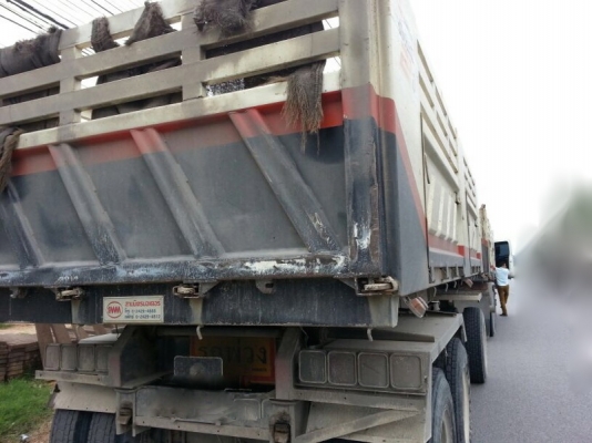 รถฮีโน่ 10 ล้อดั้ม 380 แรงม้า. ปี 54  ( รถวิ่ง 3xx,xxx กม. )  , ( ขายแม่ , ลูก )   สนใจติดต่อ   081 - 6079515