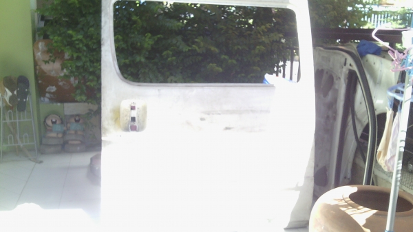 ขายประตู รถตู้หัวจรวด LH112 ,มีประตูหน้า ซ้าย ขวา ประตูข้าง