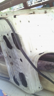 ขายประตู รถตู้หัวจรวด LH112 ,มีประตูหน้า ซ้าย ขวา ประตูข้าง