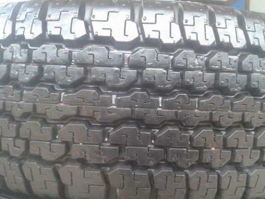 ยางบิดโตน205R16ดูเลอร์689ถอดป้ายแดงขายชุด5เส้น