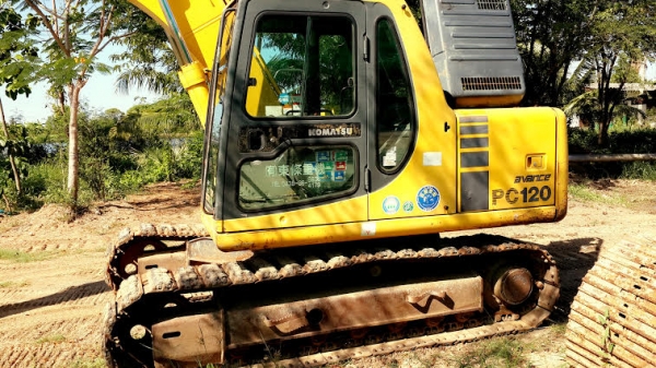 รถเก่านอก pc 120-6 ze สนใจโทร 092-3309229 อี๊ดสองห้อง รถเก่านอก pc 120-6 ze สนใจโทร 092-3309229 อี๊ดสองห้อง