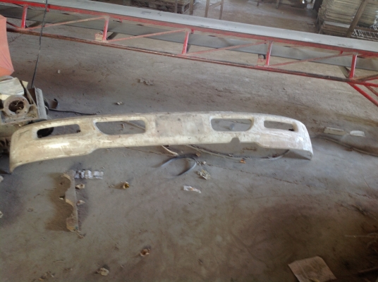 ขายกันชนisuzuเดกก้า6ล้อ