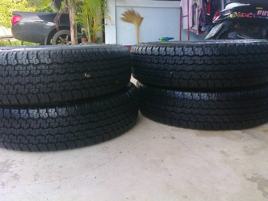 ยาง205R16ดูเลอร์689(ผ้าใบ8ชั้น)ป้ายแดงสวยตุมเต็มทุกเส้นชุด4เส้น