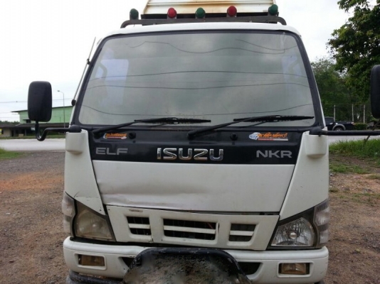 รถอีซุซุ 6 ล้อดั้ม  NKR 100 แรงม้า ปี 49   สนใจติดต่อ 081 - 6079515