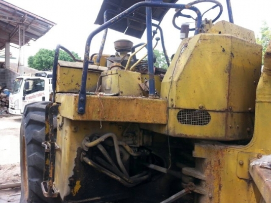 ขายรถตักตามสภาพ มีเล่มทะเบียน