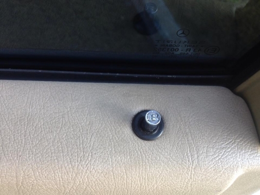 ขาย banz c220 ปี 96 ไม่เคยติดแก๊ซ เดิมเป็นรถฑูต พร้อมใช้ สวยๆเลยขาย banz c220 ปี 96 ไม่เคยติดแก๊ซ เดิมเป็นรถฑูต เข้าศูนย์ตลอด มีบุ๊คเซอร์วิส ไม่มีชน น้ำไม่ท่วม เครื่อง ขาย banz c220 ปี 96 ไม่เคยติดแก๊ซ เดิมเป็นรถฑูต พร้อมใช้ สวยๆเลยขาย banz c220 ปี 96 ไม่เคยติดแก๊ซ เดิมเป็นรถฑูต เข้าศูนย์ตลอด มีบุ๊คเซอร์วิส ไม่มีชน น้ำไม่ท่วม เครื่อง