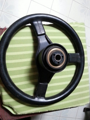 ขายพวงมาลัยmomoแท้พร้อมคอ มิซูปาเจโร่