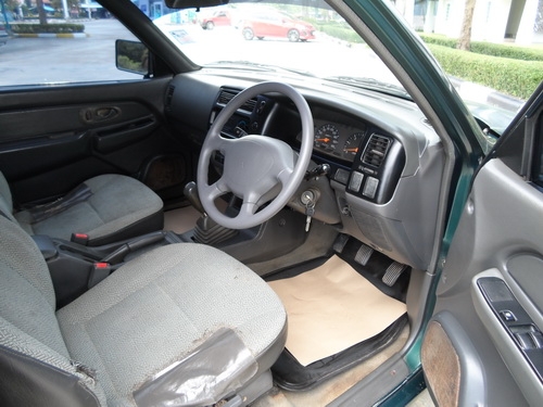 ขาย MITSUBISHI STRADA