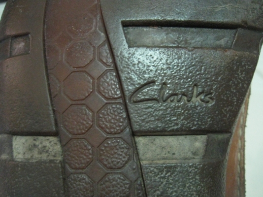 ขายรองเท้าบู๊ทหนัง มีหลายคู่ ขายรองเท้าบู๊ทหนัง มีหลายคู่