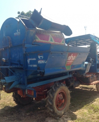 ขายรถเกษตร4คัน รถโม่4WD,รถบรรทุก4WD,เครื่องโม่088-266-8605 คุณคมสัน