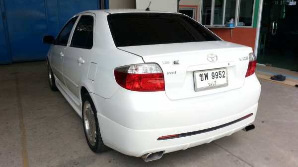 วีออส ขาว อวบ