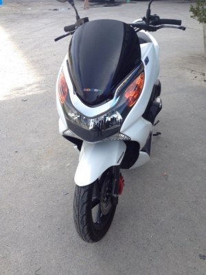 Pcx 150 i ขาย PCX 150 i สี ขาว + ดำ ราคา 52000 บาท
