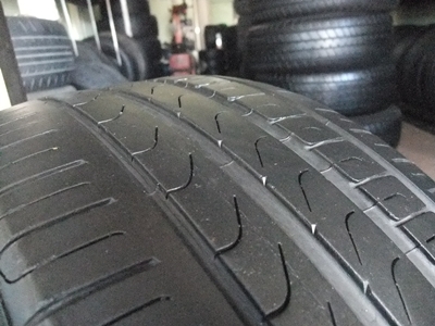 Pirelli 245/45/17 ปี11