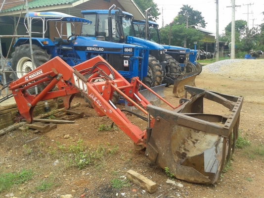 ขายแล้ว  ชุดตักหน้ารถไถฟอร์ด NH40/TS ตรงรุ่น ยี่ห้อMAILLEUX  MX40-70 สภาพสวย ส่งที่อู่ช่างกีแล้ว ขอบคุณโก๊เกียรติ มากครับ