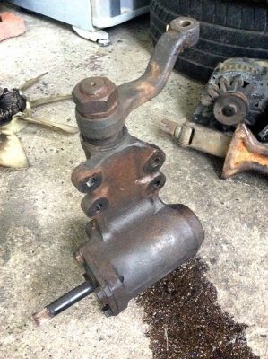 กระปุกพวงมาลัยนิสสันธรรมดา Patrol หรือ Safari UMG160 ไม่รั่วไม่ซึม ไม่หลวม ใช้เพียง 85000 กม. สนใจคุยต่อรอง ติดต่อคุณสุวัฒน์ 0837310899