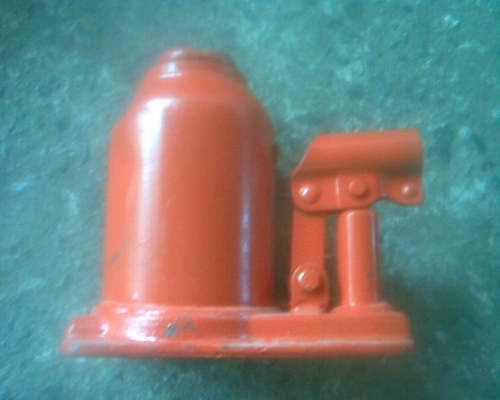 แม่แรงญี่ปุ่น 15  ตันทรงเตี้ย